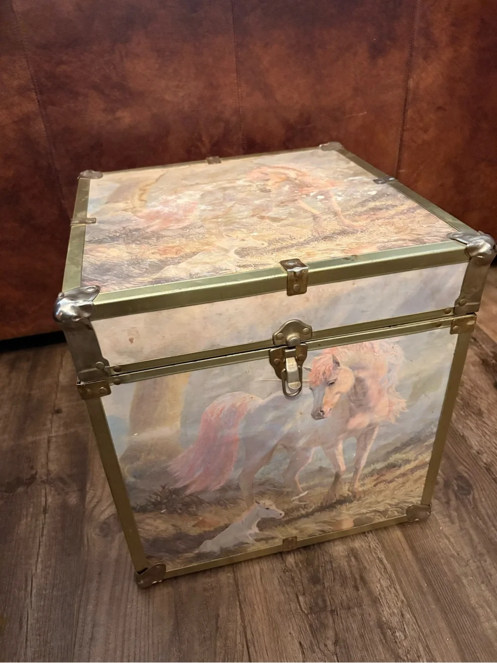 Vintage 1980s Unicorn Decorative Storage Trunk in Pastel Pink and Cream